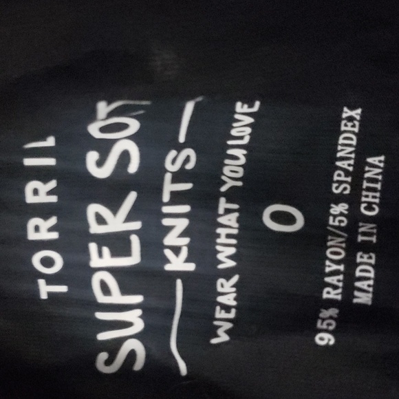 Plus Size 0 Torrid Black mini skirt super soft short women's large 12 - Picture 5 of 5